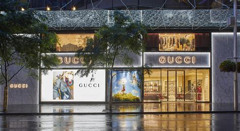 gucci sydney trading hours|Gucci clothing store Sydney.